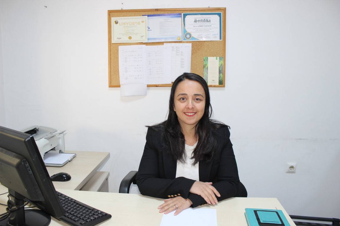 İlknur Ayar